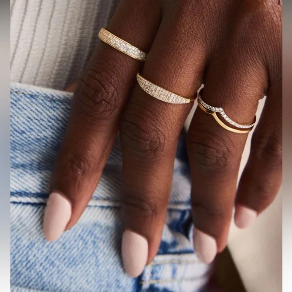 Mejuri Diamond Wishbone Stacker Set - Picture 4 of 12